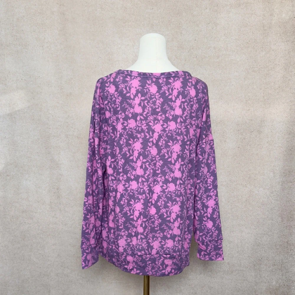 Dear Scarlett Cozy & Comfortable Elegant Floral Long Sleeve Top in Pink & Purple - Picture 3 of 6